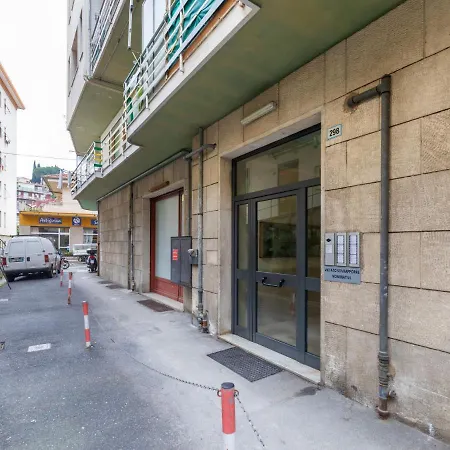 Via Martiri Appartaments * San Remo